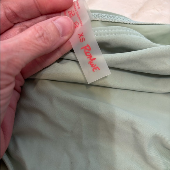 Two swimsuit sets - Picture 5 of 6